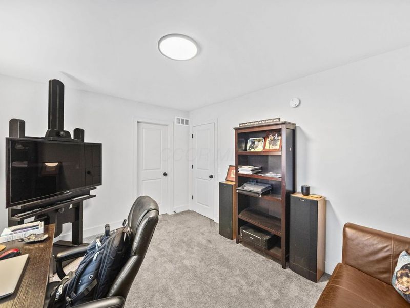 999 Bellows Avenue, Columbus, OH 43223 Photo 45