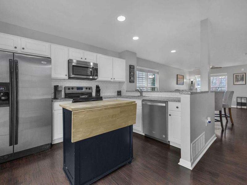 3863 Preserve Crossing Boulevard, Unit 47, Columbus, OH 43230 Photo 6