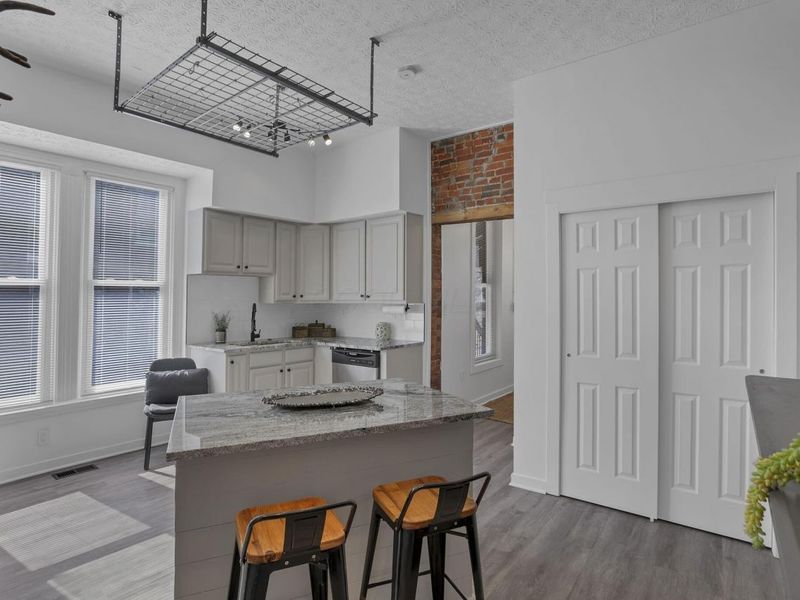 269 S 18th Street , Columbus, OH 43205 Photo 10