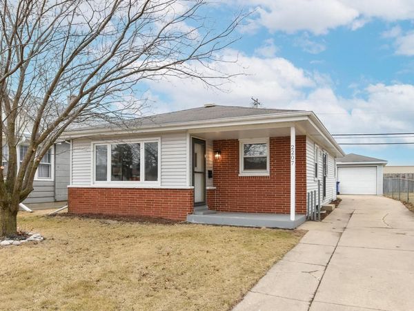 2207 Hamilton AVENUE, Racine, WI 53403