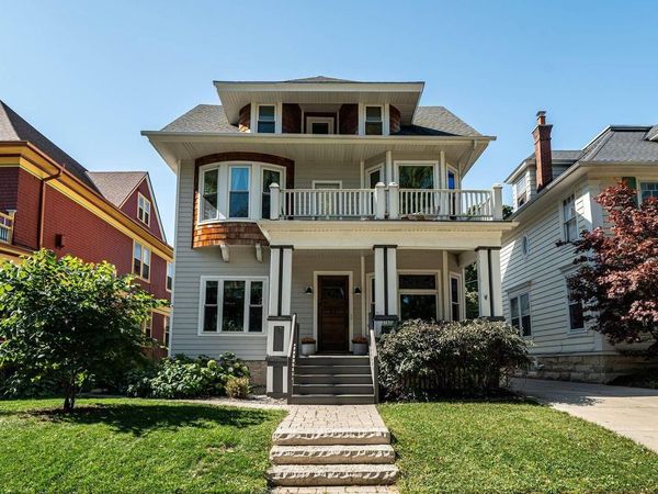 2741 N Hackett AVENUE, Milwaukee, WI 53211