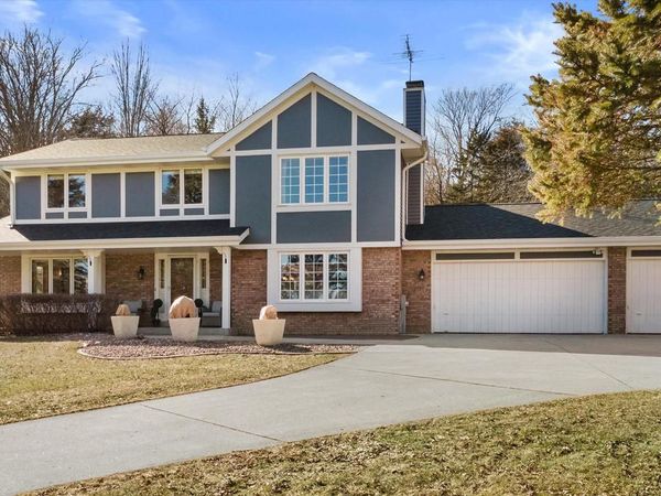 N6119 Willow CIRCLE, Sullivan, WI 53178