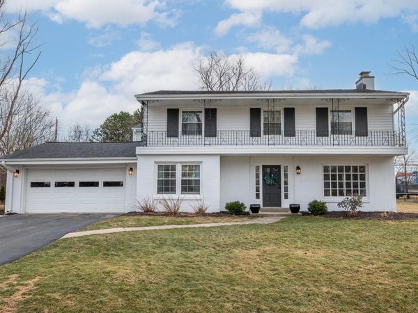 231 E Fox Dale ROAD, Fox Point, WI 53217