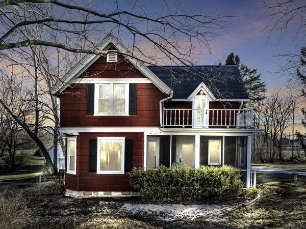 N47W22683 Weyer ROAD, Pewaukee, WI 53072