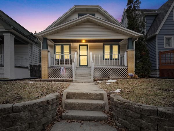 2215 S 73rd STREET, West Allis, WI 53219