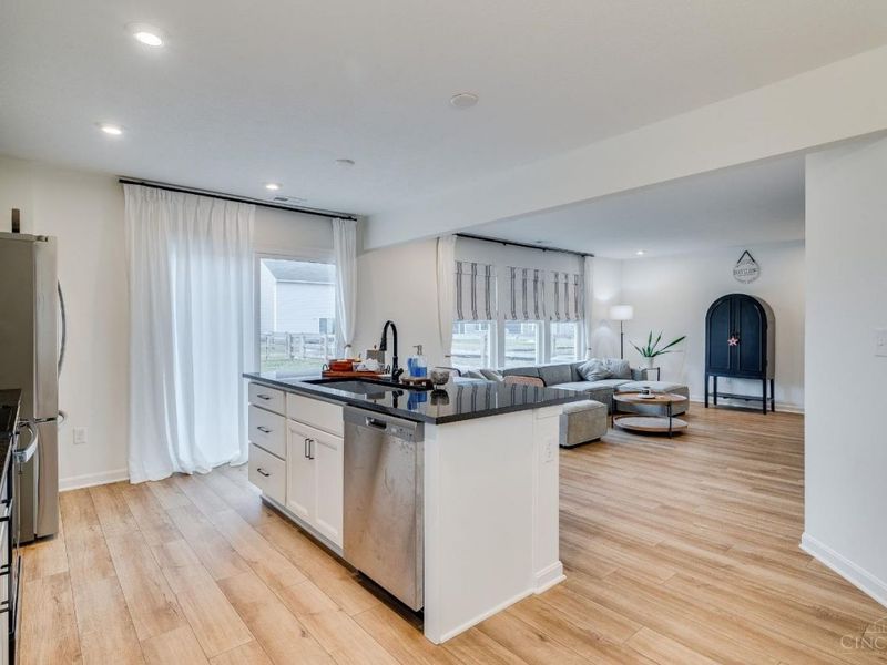 3405 Dewdrop Way, Batavia, OH 45103 Photo 12