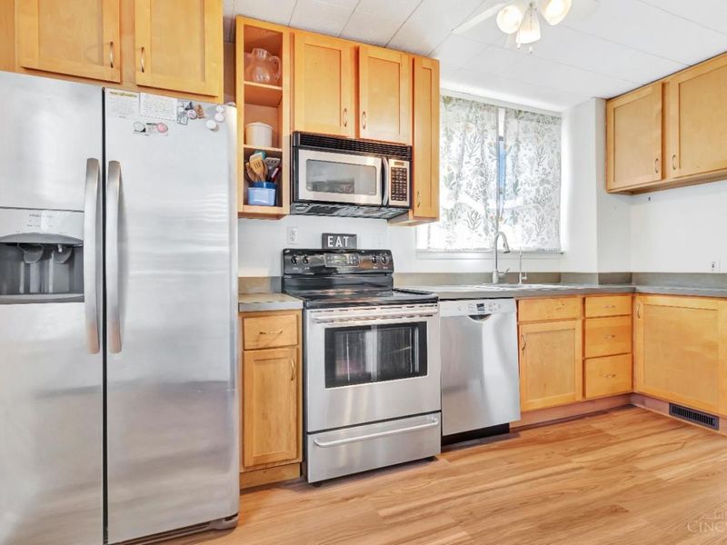 62 Ferndale Avenue, Cincinnati, OH 45216 Photo 6