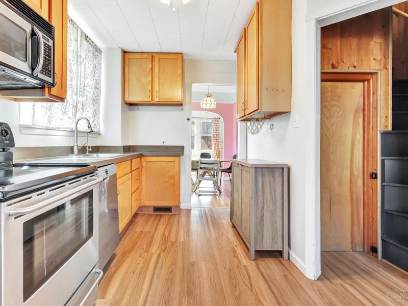 62 Ferndale Avenue, Cincinnati, OH 45216 Photo 7