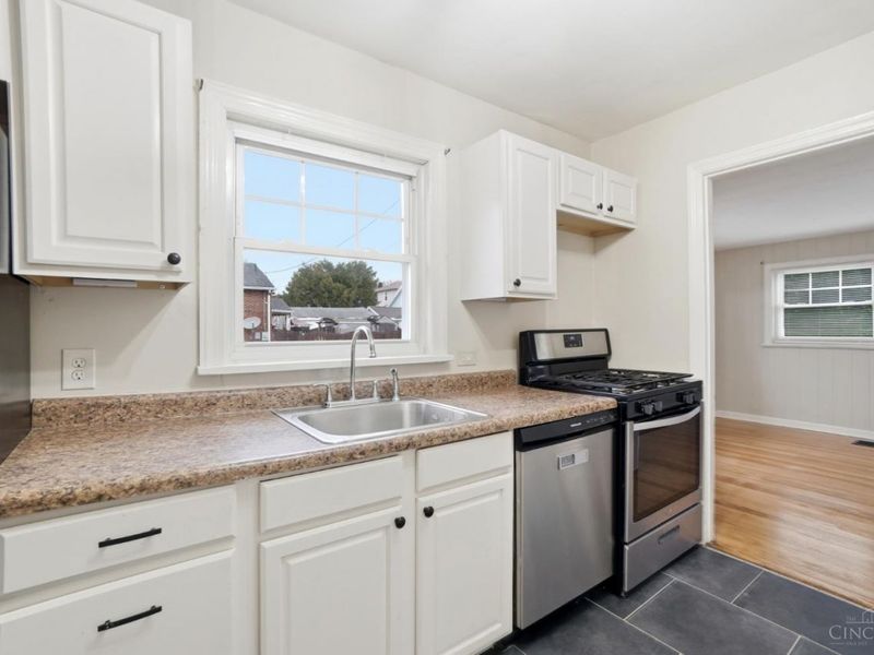 5256 Warren Avenue, Norwood, OH 45212 Photo 11