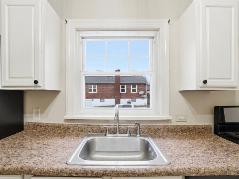 5256 Warren Avenue, Norwood, OH 45212 Photo 13