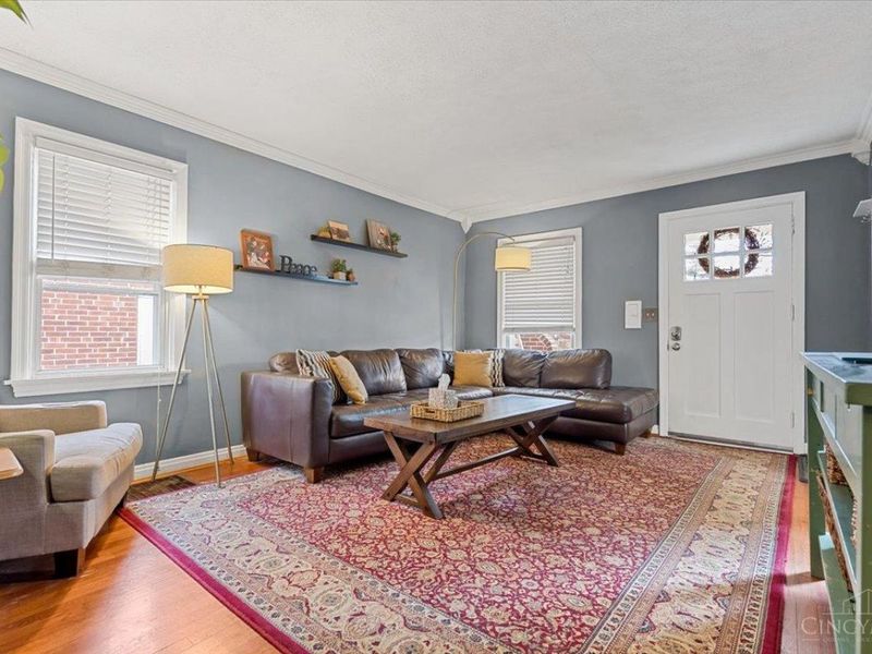 6411 Girard Avenue, Cincinnati, OH 45213 Photo 4