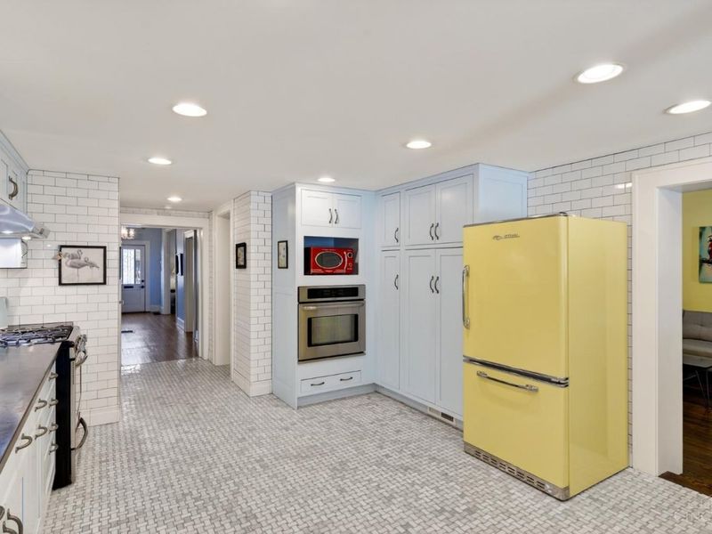 23 N Broadway Street, Lebanon, OH 45036 Photo 8