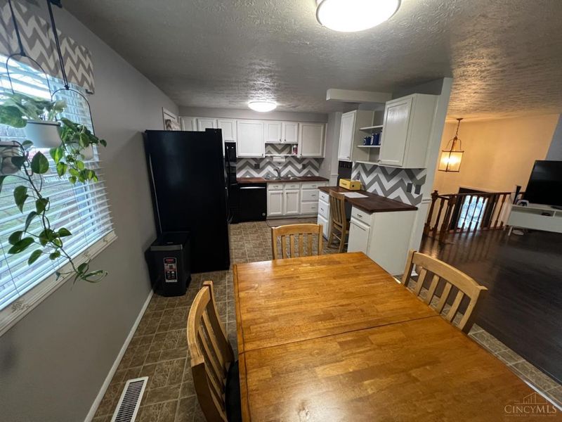 609 Jeffery Court, Mason, OH 45040 Photo 6