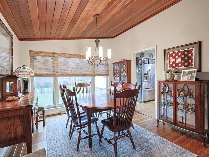 9856 Knollbrook Terrace, Montgomery, OH 45242 Photo 17