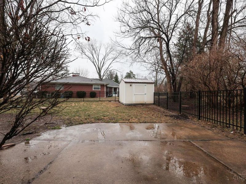 9856 Knollbrook Terrace, Montgomery, OH 45242 Photo 39