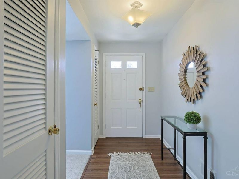 2282 Berrywood Drive, Anderson Twp, OH 45244 Photo 3