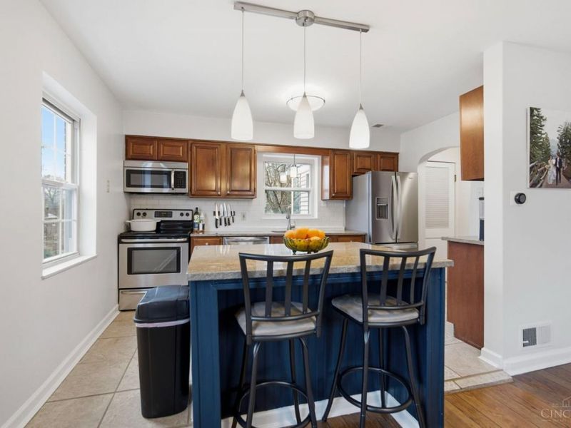 6512 Blue Ridge Avenue, Columbia Twp, OH 45213 Photo 12