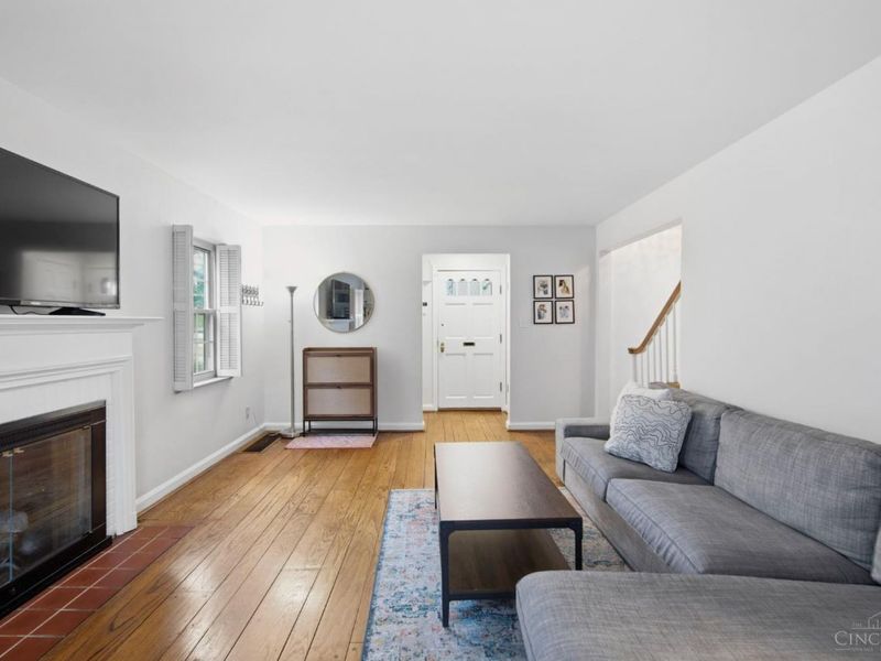 6512 Blue Ridge Avenue, Columbia Twp, OH 45213 Photo 4