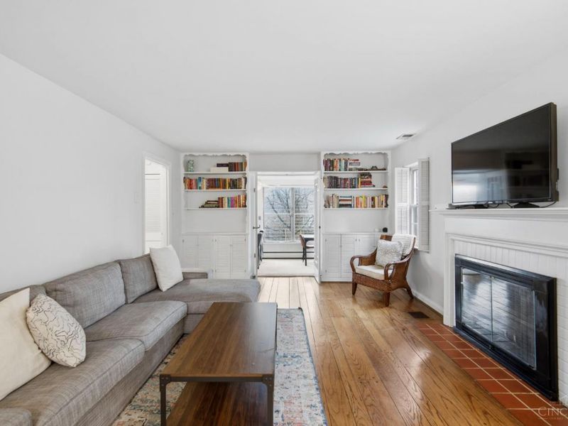 6512 Blue Ridge Avenue, Columbia Twp, OH 45213 Photo 7