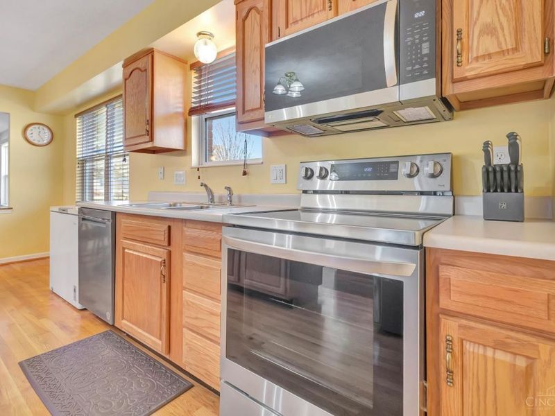 4585 Cornerstone Court, Mason, OH 45040 Photo 4