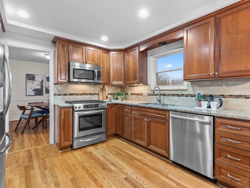 7822 Shadowhill Way, Montgomery, OH 45242 Photo 22