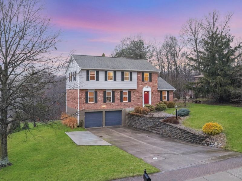 7822 Shadowhill Way, Montgomery, OH 45242 Photo 3