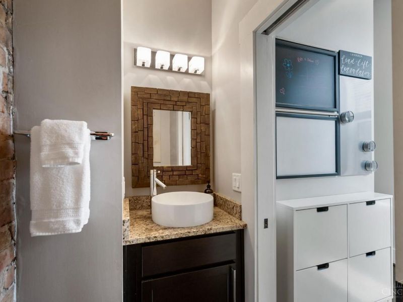 120 W Fourteenth Street, Cincinnati, OH 45202 Photo 15