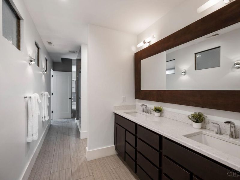 120 W Fourteenth Street, Cincinnati, OH 45202 Photo 23