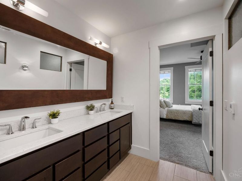 120 W Fourteenth Street, Cincinnati, OH 45202 Photo 24