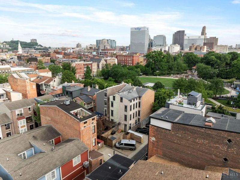 120 W Fourteenth Street, Cincinnati, OH 45202 Photo 3