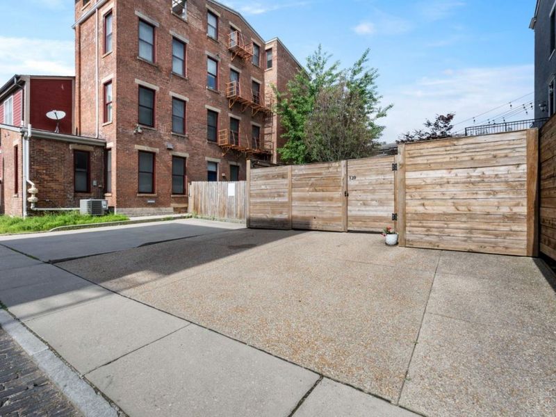 120 W Fourteenth Street, Cincinnati, OH 45202 Photo 57