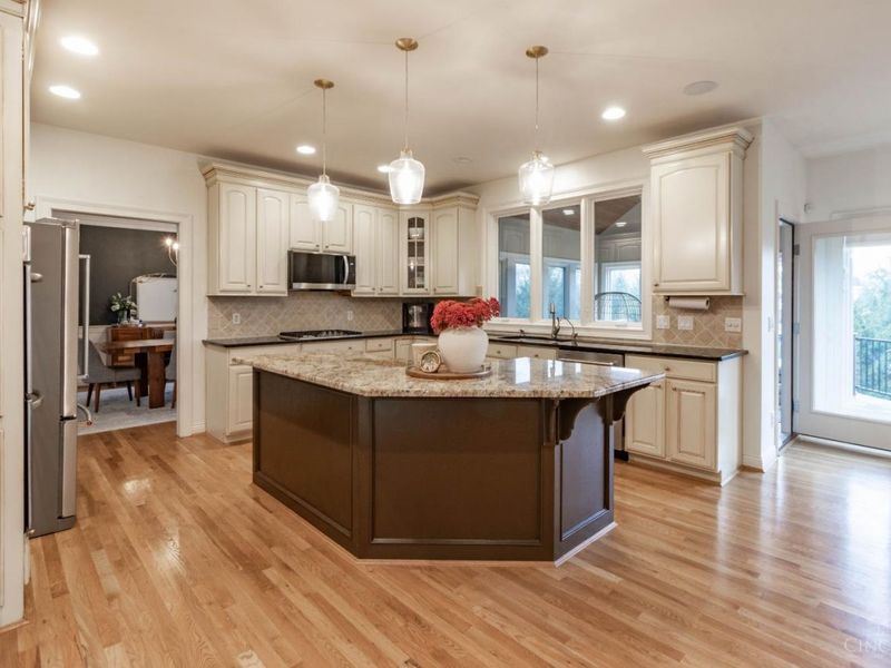 790 Cedar Drive, Miami Twp, OH 45140 Photo 21