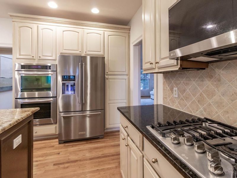 790 Cedar Drive, Miami Twp, OH 45140 Photo 24