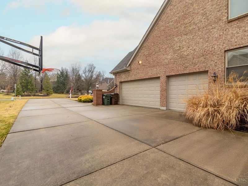 790 Cedar Drive, Miami Twp, OH 45140 Photo 52