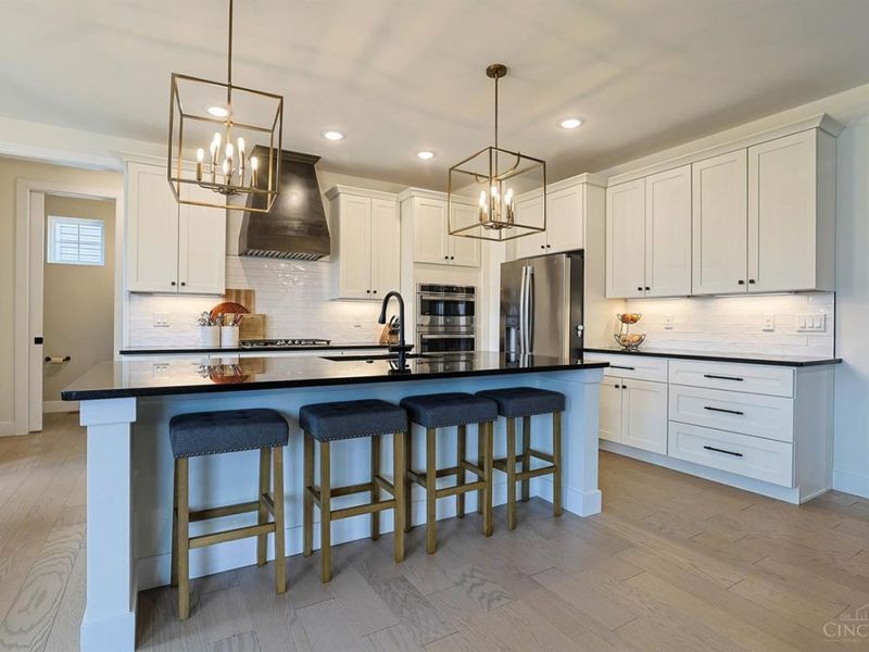 4737 Alpine Avenue, Blue Ash, OH 45242 Photo 13