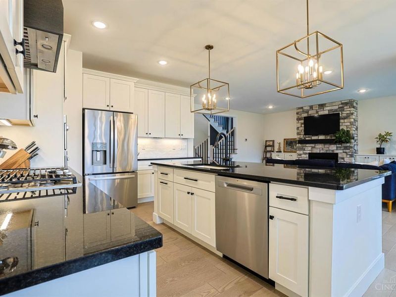 4737 Alpine Avenue, Blue Ash, OH 45242 Photo 14