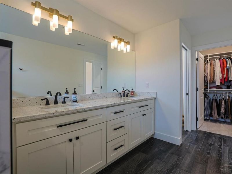 4737 Alpine Avenue, Blue Ash, OH 45242 Photo 26