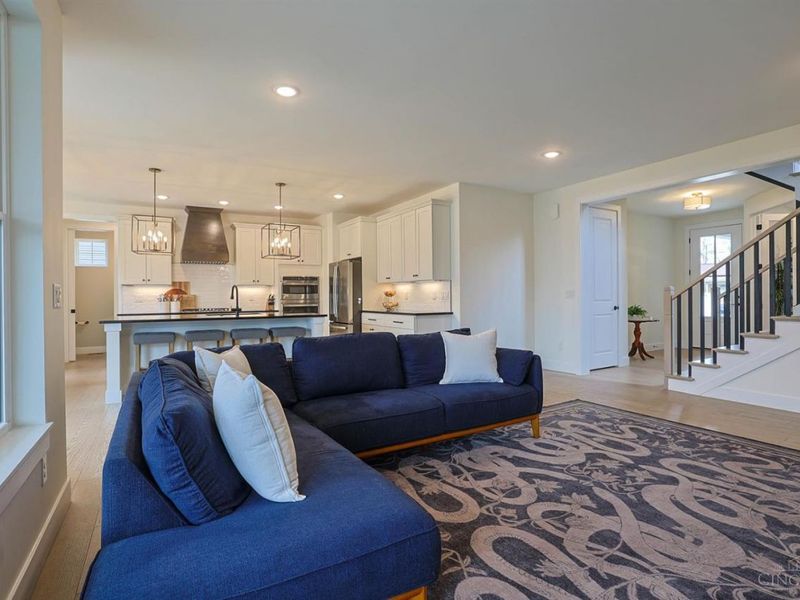 4737 Alpine Avenue, Blue Ash, OH 45242 Photo 9