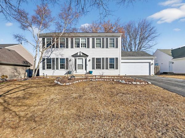 6230 Old Farm Lane , Gurnee, IL 60031