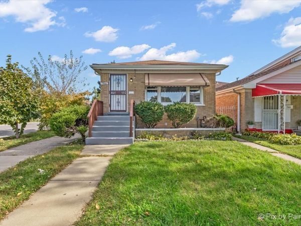7301 S Seeley Avenue, Chicago, IL 60636