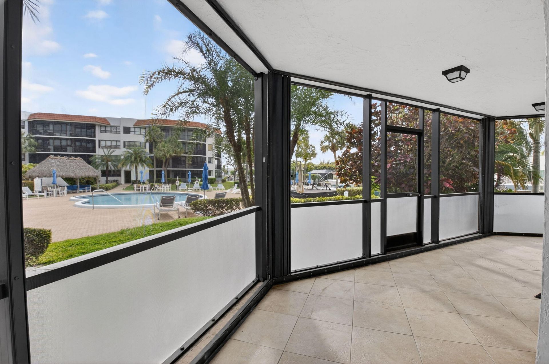 800 Jeffery Street, Unit 111, Boca Raton, FL 33487 Photo