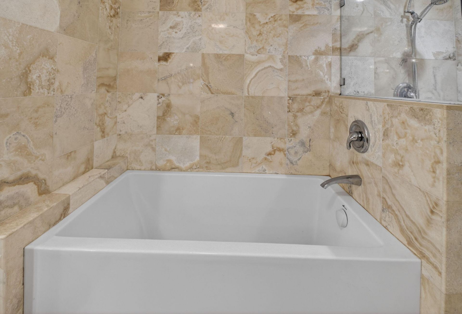 800 Jeffery Street, Unit 111, Boca Raton, FL 33487 Photo