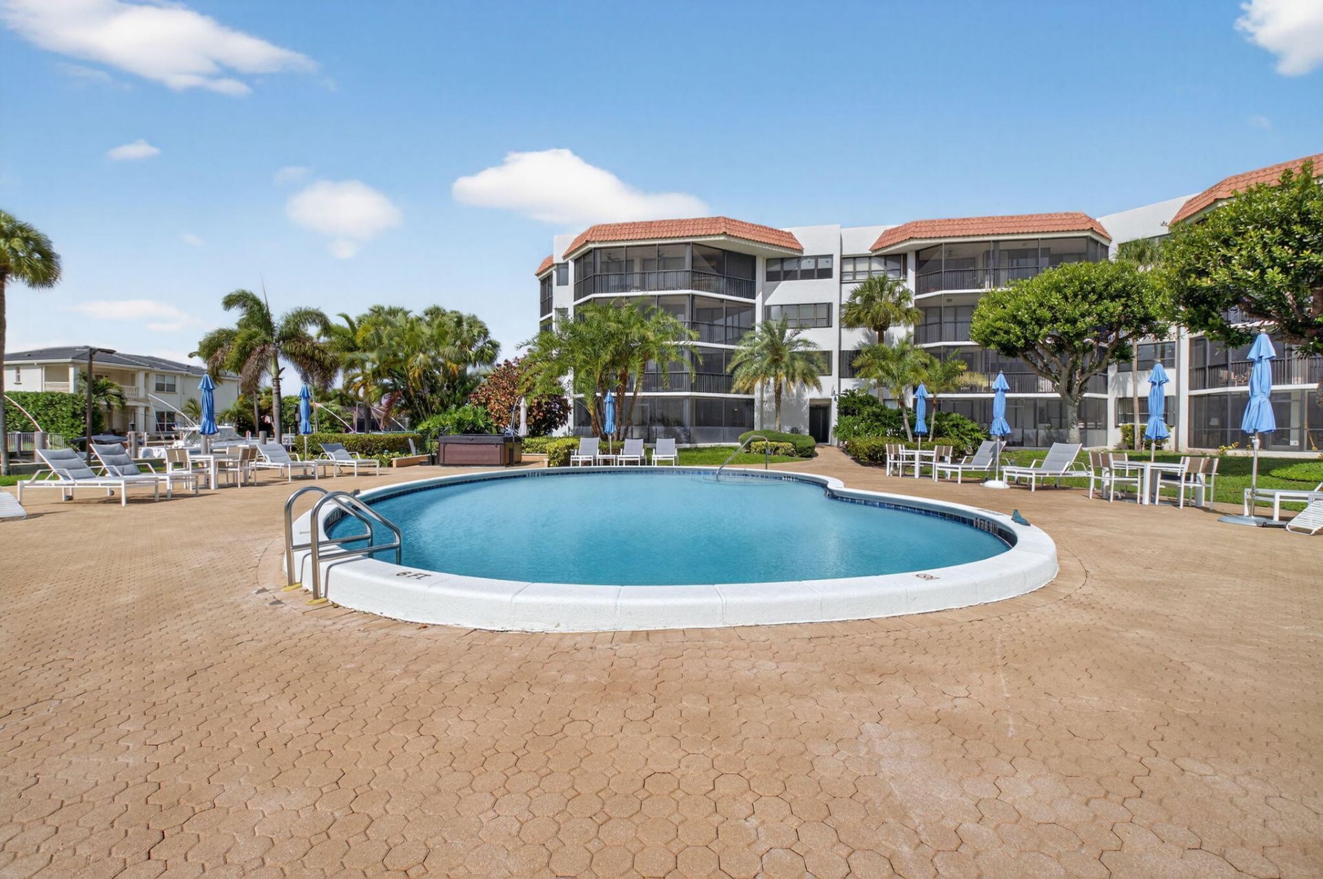 800 Jeffery Street, Unit 111, Boca Raton, FL 33487 Photo