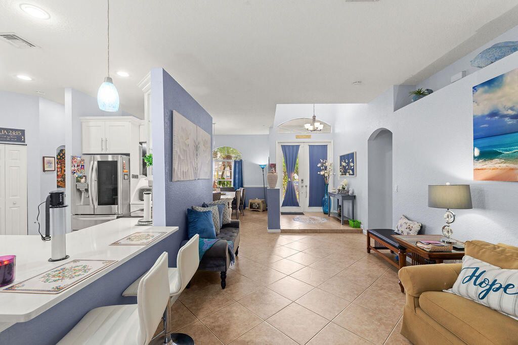 662 SW Dwight Avenue, Port Saint Lucie, FL 34983 Photo