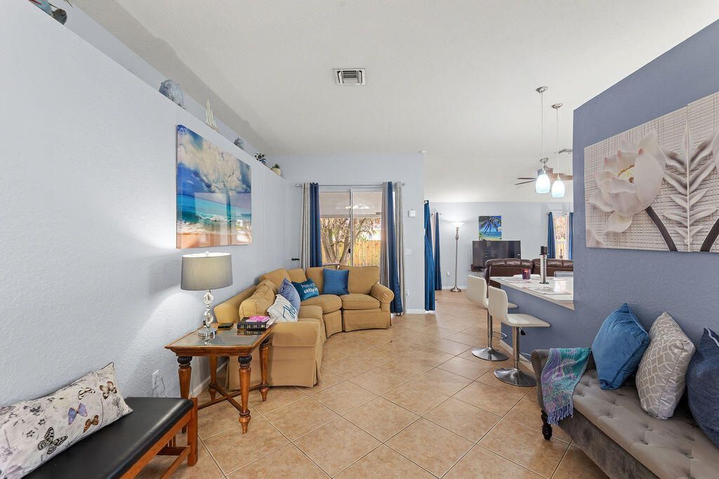 662 SW Dwight Avenue, Port Saint Lucie, FL 34983 Photo