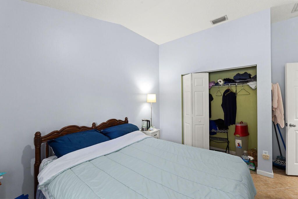 662 SW Dwight Avenue, Port Saint Lucie, FL 34983 Photo