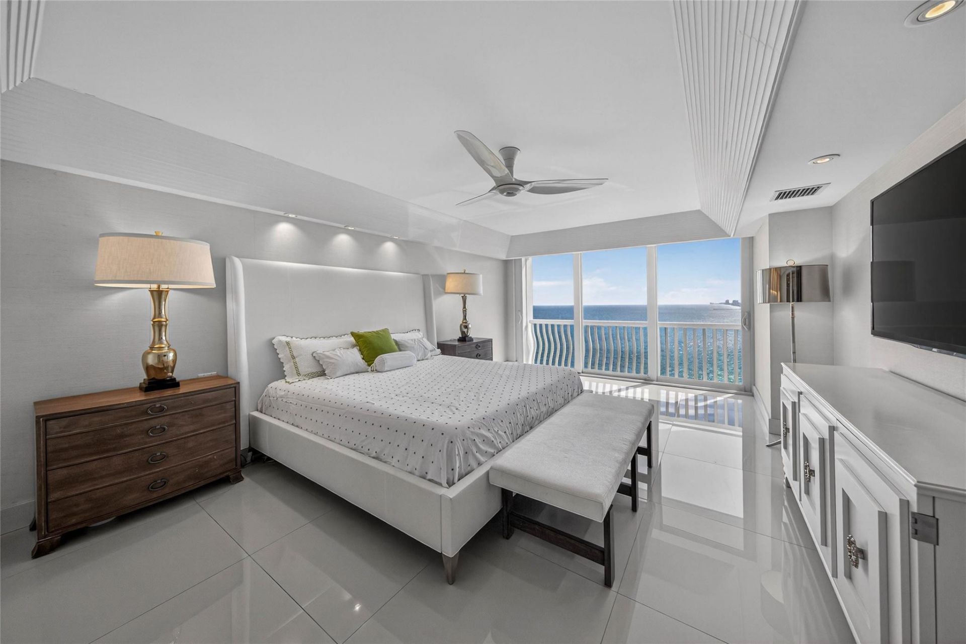 2200 S Ocean Lane, Unit 2701-02, Fort Lauderdale, FL 33316 Photo