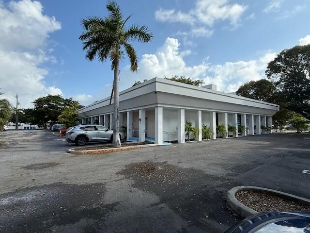 2701 NE 14th St Street, Pompano Beach, FL 33062 Photo