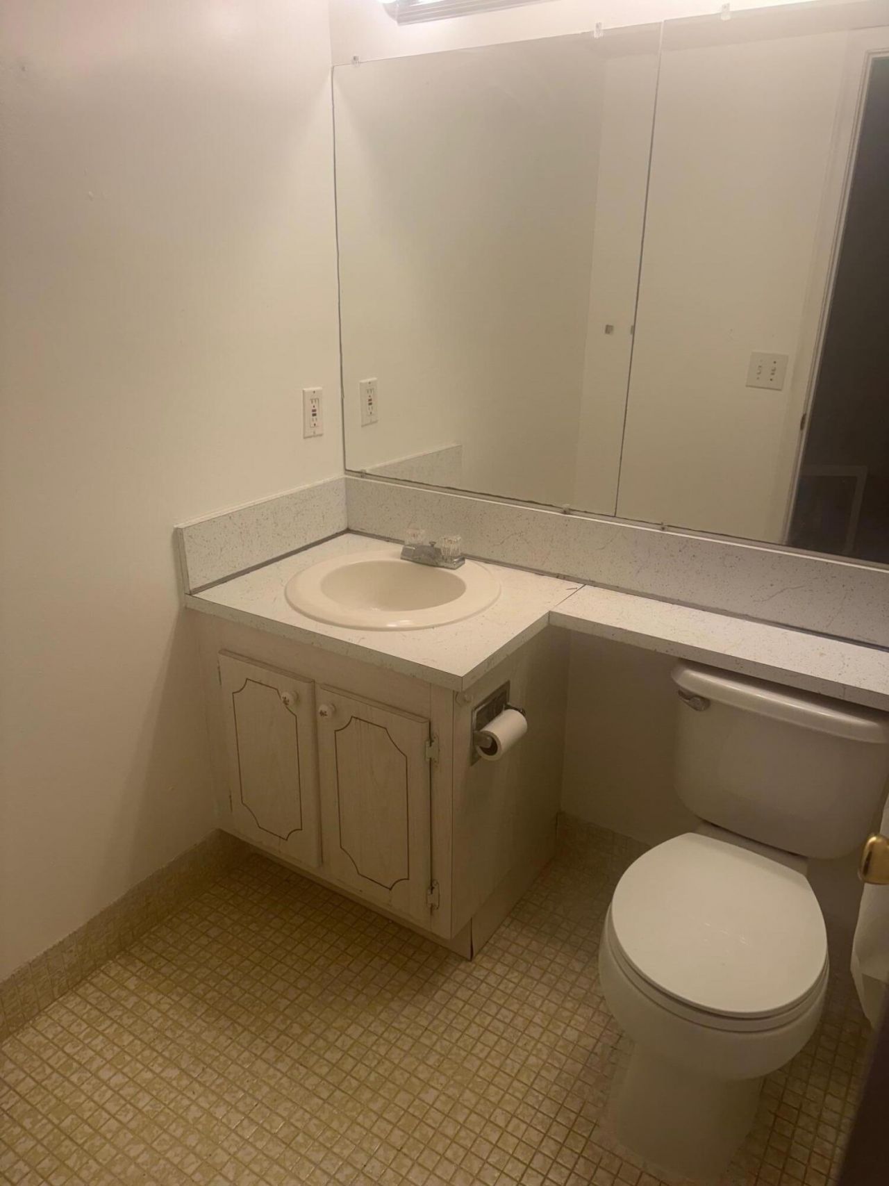358 Chatham R, West Palm Beach, FL 33417 Photo