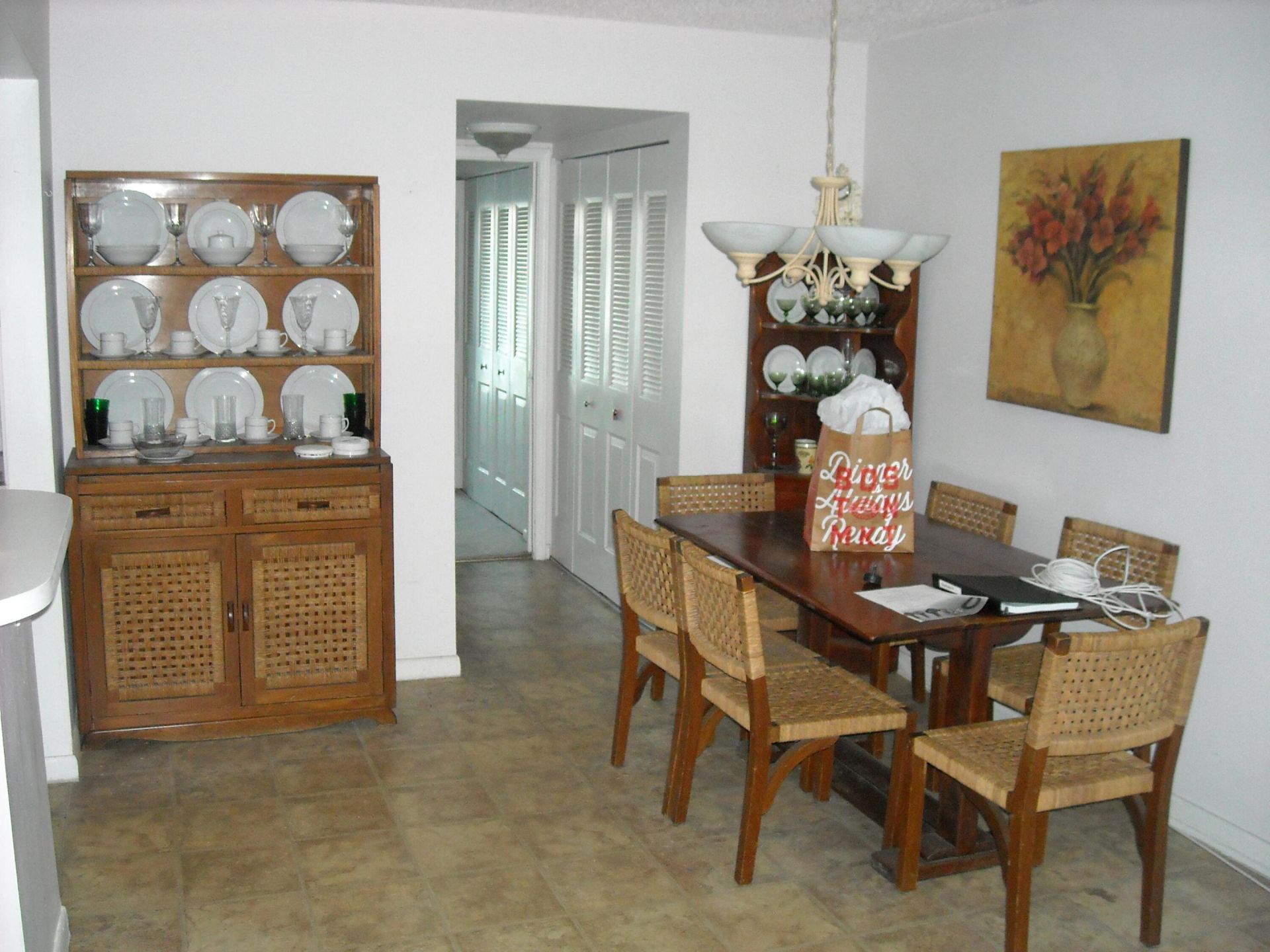 358 Chatham R, West Palm Beach, FL 33417 Photo